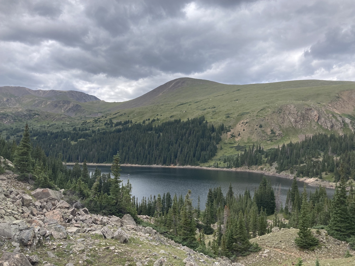 JPEG vs HEIC: A mountain and a lake in Colorado.