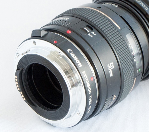 lens with extension tube