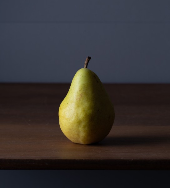 pear with proper white balancing